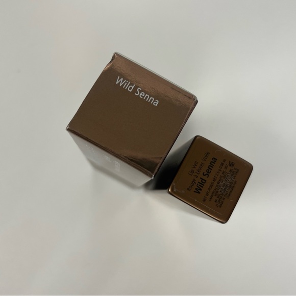 CHANTECAILLE Cheetah Lip Veil Wild Sienna - Picture 5 of 7